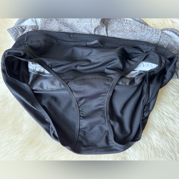 Lululemon Speed Up Short Heather Lux Multi Black / Black Size 6 - Picture 8 of 16